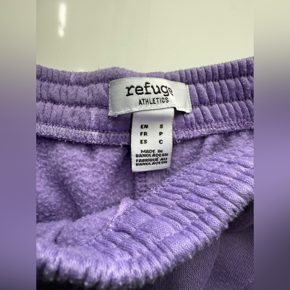 Lot of Four Casual Shorts in Black, Purple, Green, and Gray - Picture 4 of 10